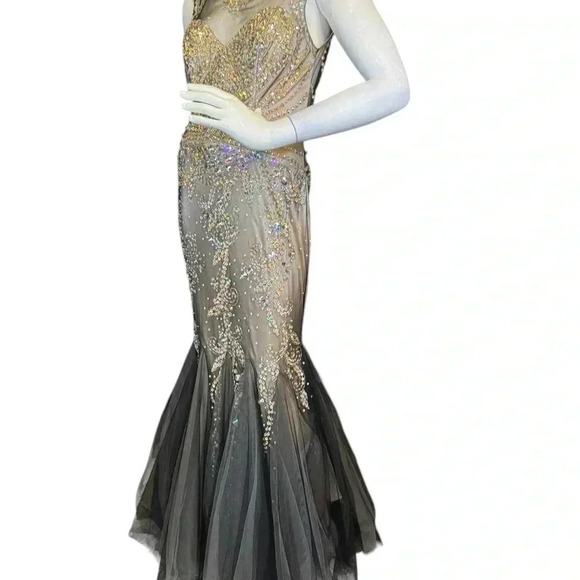 GLS Embellished Lace Mermaid Dresss With Beautiful Sequins and crystals. - Picture 8 of 16